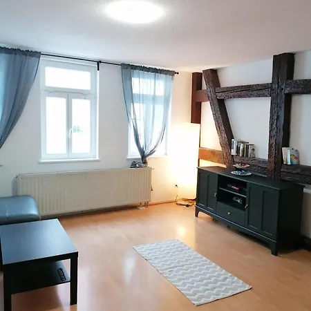 Im Zentrum Von Enz Apartmán *